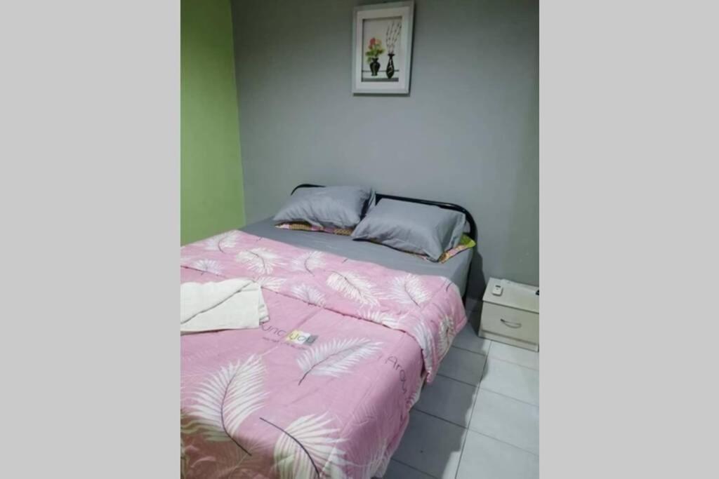 Orked Aeridina Homestay Pučong Exteriér fotografie